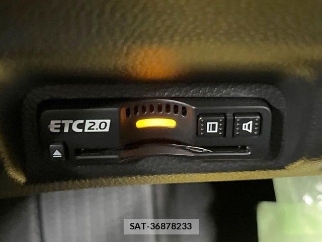 Honda VEZEL 2021-06 6817793-4