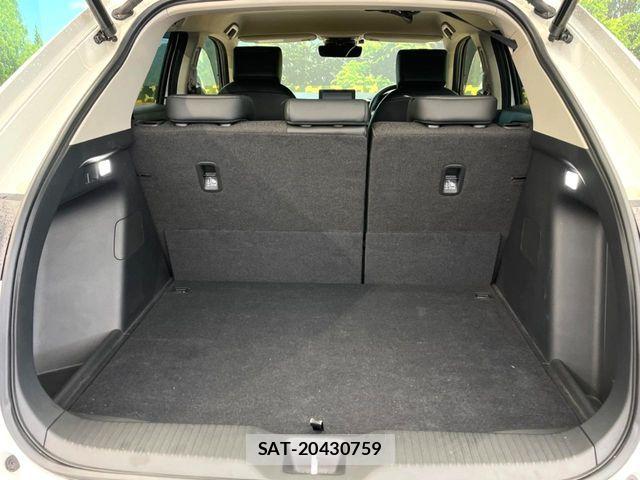 Honda VEZEL 2023-11 6817788-9