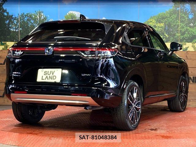 Honda VEZEL 2021-12 6817809-16
