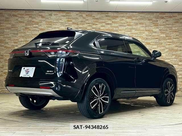 Honda VEZEL 2021-11 6817803-15