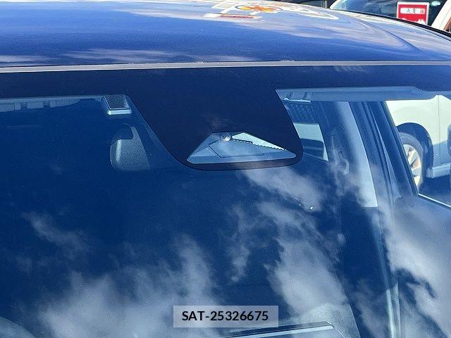 Honda VEZEL 2022-05 6817798-11