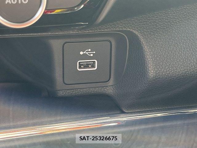 Honda VEZEL 2022-05 6817798-5