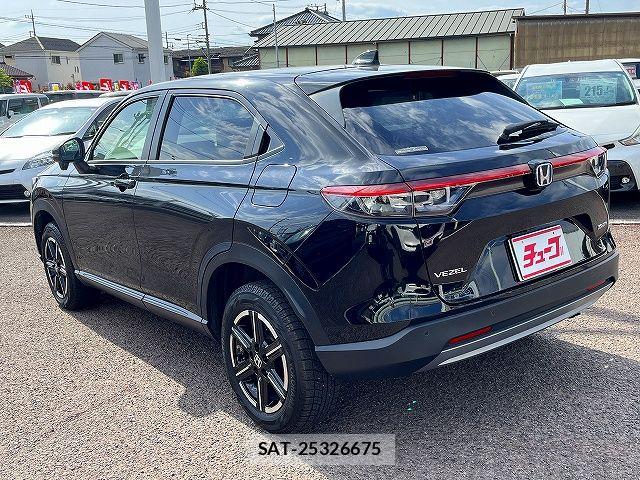 Honda VEZEL 2022-05 6817798-8