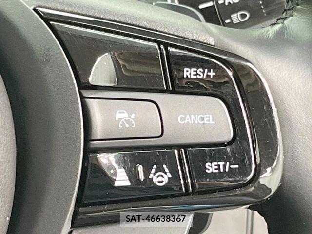 Honda VEZEL 2024-08 6817784-4
