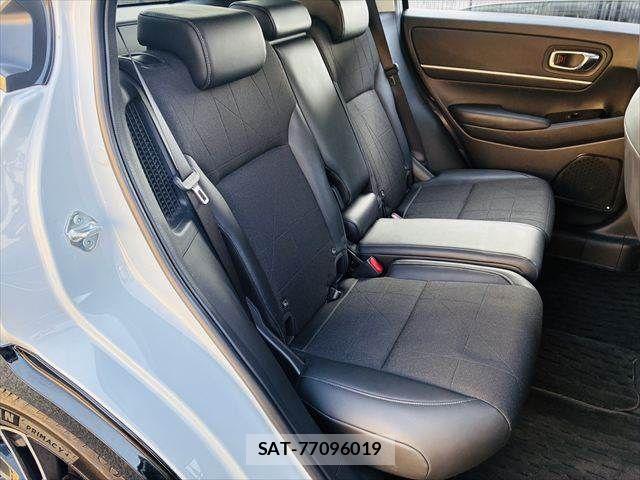 Honda VEZEL 2021-11 6914892-9
