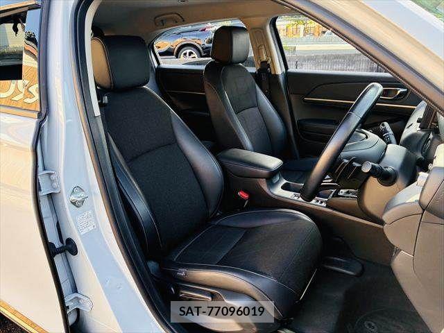 Honda VEZEL 2021-11 6914892-8