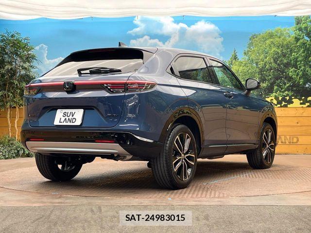 Honda VEZEL 2025-05 6914882-16