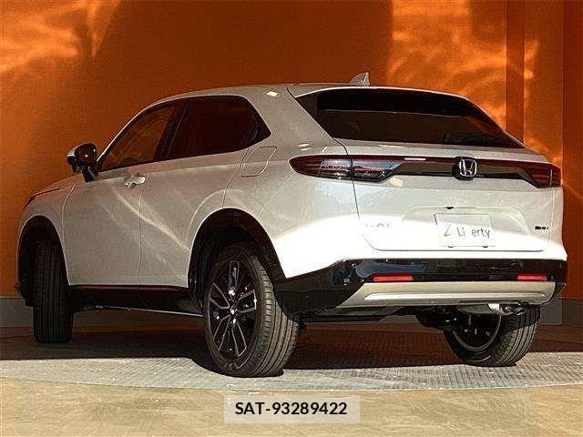 Honda VEZEL 2025-08 6914866-12