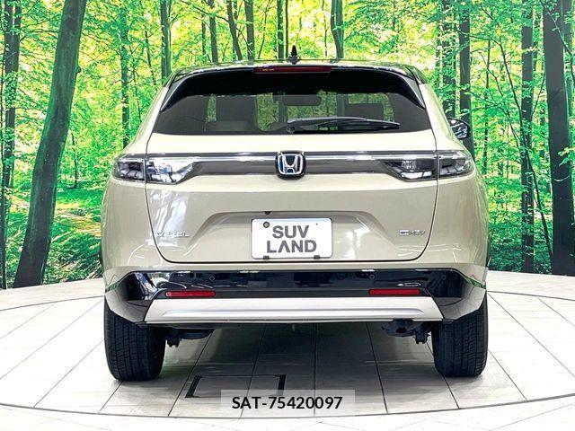 Honda VEZEL 2021-07 6914888-15