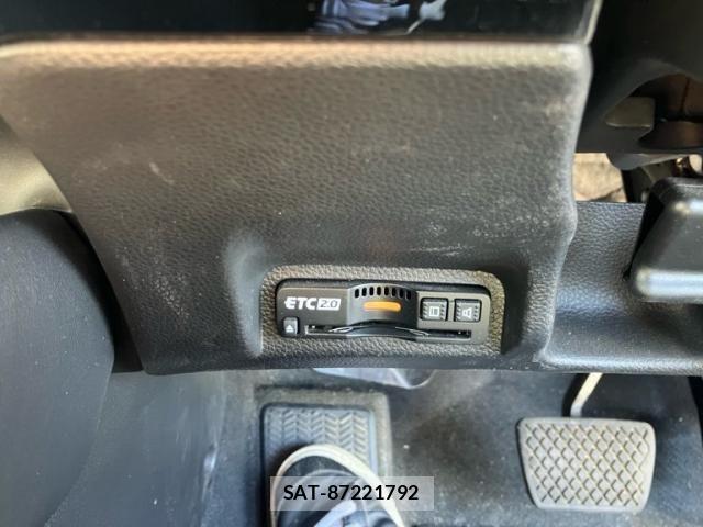 Honda VEZEL 2022-09 6914901-22