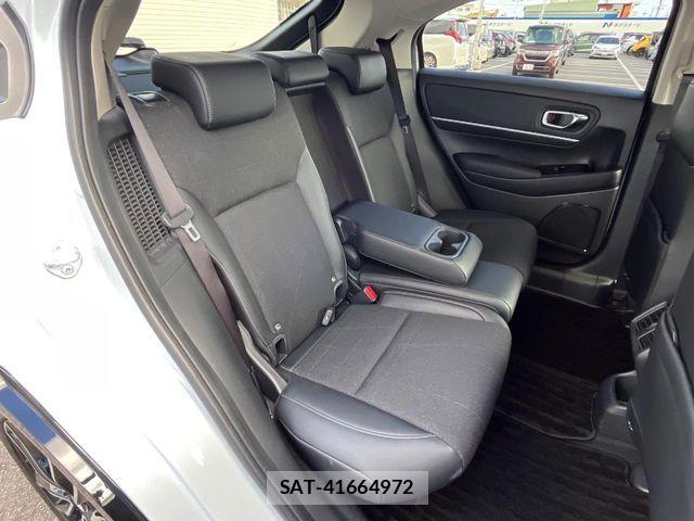 Honda VEZEL 2022-04 6998990-9