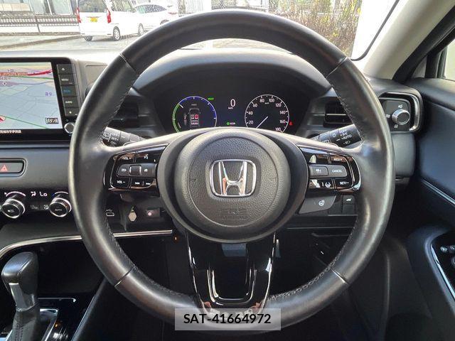 Honda VEZEL 2022-04 6998990-11