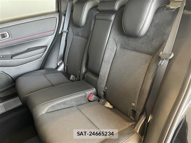 Honda VEZEL 2026-04 6998983-29