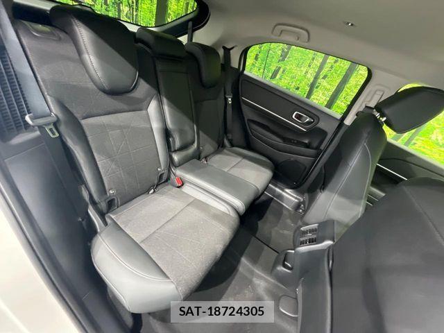 Honda VEZEL 2025-07 7021829-9