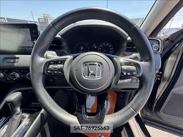 Honda VEZEL 2021-05 7021834-11