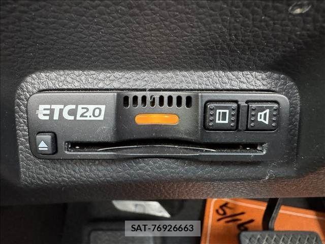 Honda VEZEL 2021-05 7021834-23