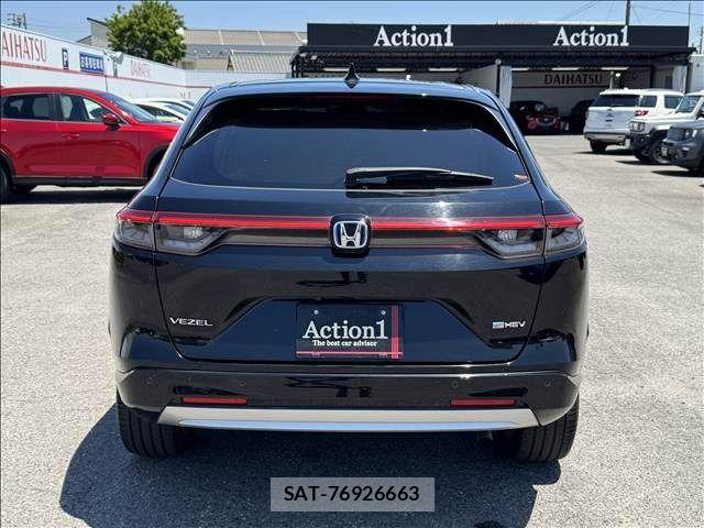 Honda VEZEL 2021-05 7021834-4
