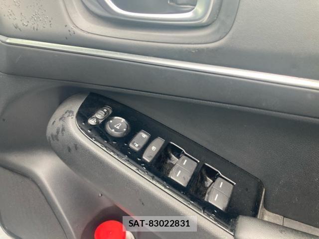 Honda VEZEL 2022-02 7061202-18