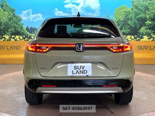 Honda VEZEL 2022-02 7061193-14