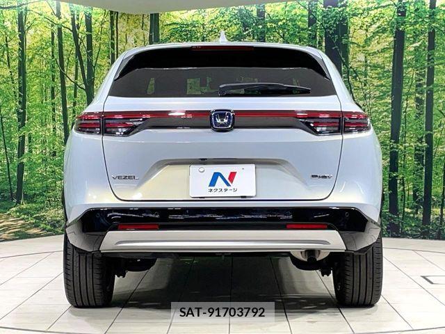 Honda VEZEL 2024-08 7061194-14