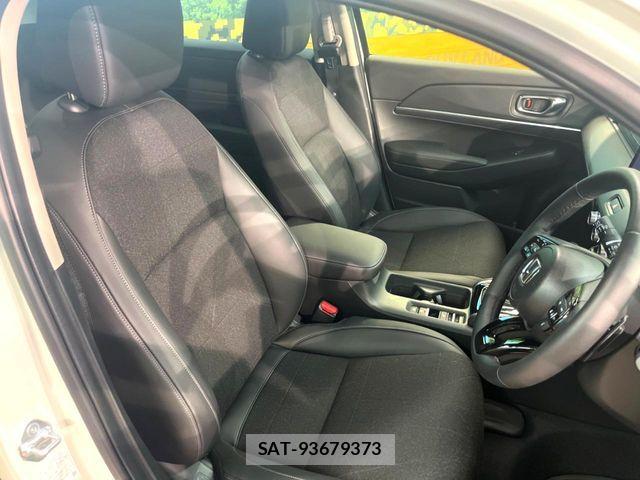 Honda VEZEL 2025-02 7061190-7
