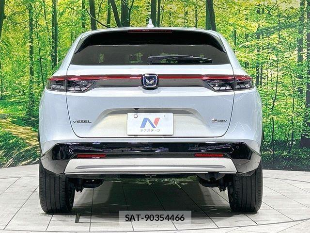 Honda VEZEL 2023-11 7061195-14