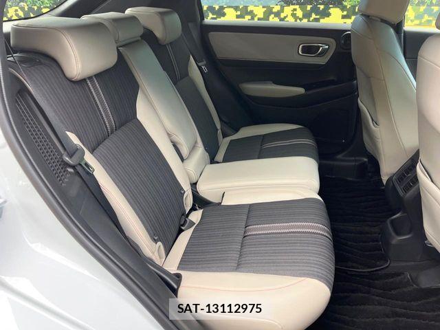 Honda VEZEL 2022-01 7226576-8