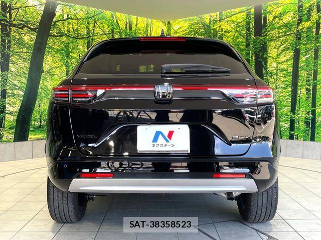 Honda VEZEL 2025-12 7226608-14
