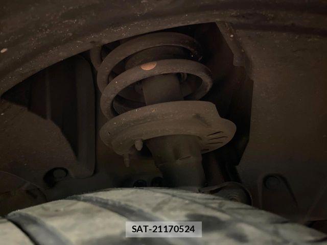 Honda VEZEL 2021-06 7226557-19