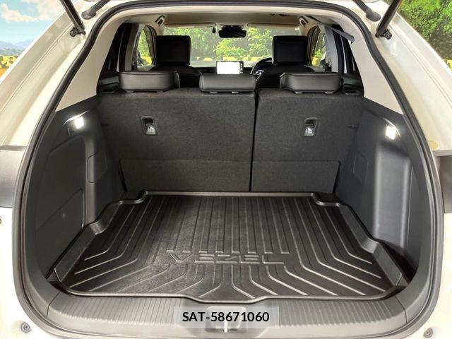 Honda VEZEL 2021-07 7226562-9