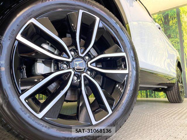 Honda VEZEL 2026-03 7226615-12