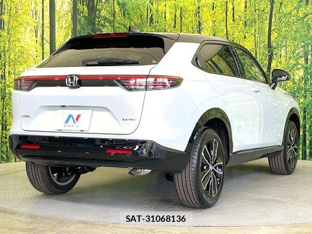 Honda VEZEL 2026-03 7226615-16