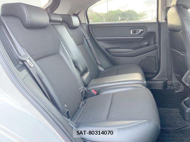 Honda VEZEL 2021-08 7226565-9