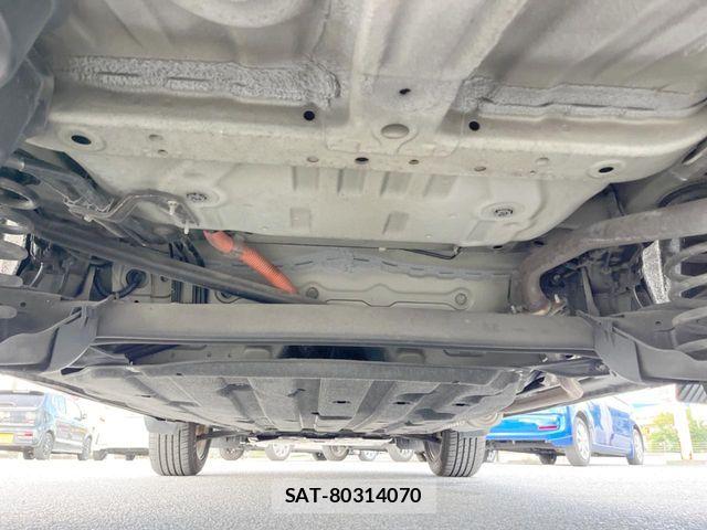 Honda VEZEL 2021-08 7226565-19