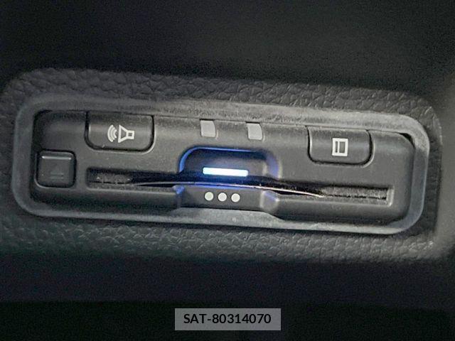 Honda VEZEL 2021-08 7226565-6