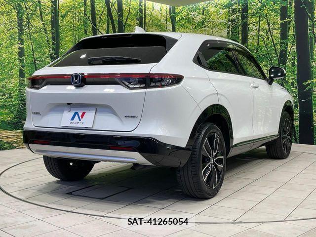 Honda VEZEL 2021-06 7226556-16