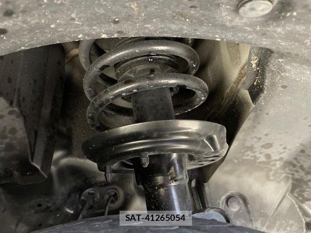 Honda VEZEL 2021-06 7226556-19