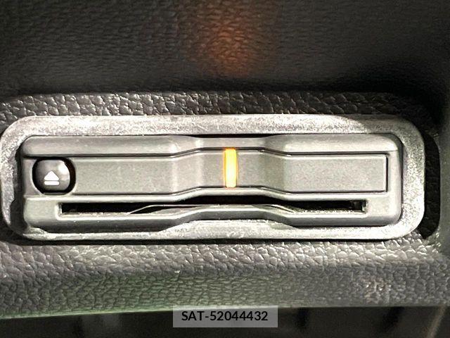 Honda VEZEL 2022-09 7226581-6