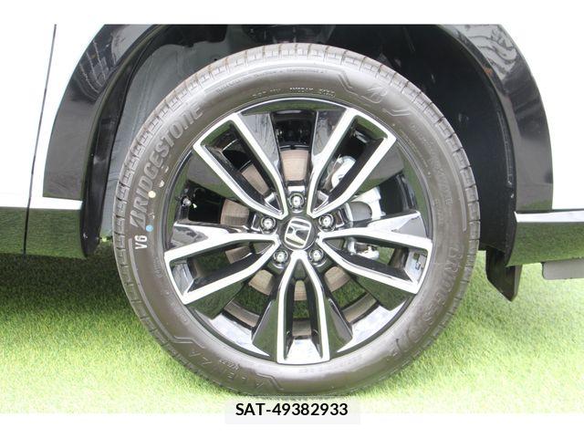 Honda VEZEL 2026-04 7226625-10