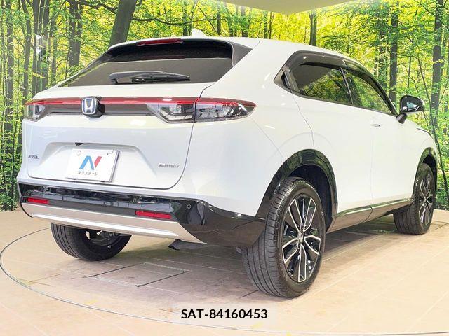 Honda VEZEL 2023-08 7226593-16