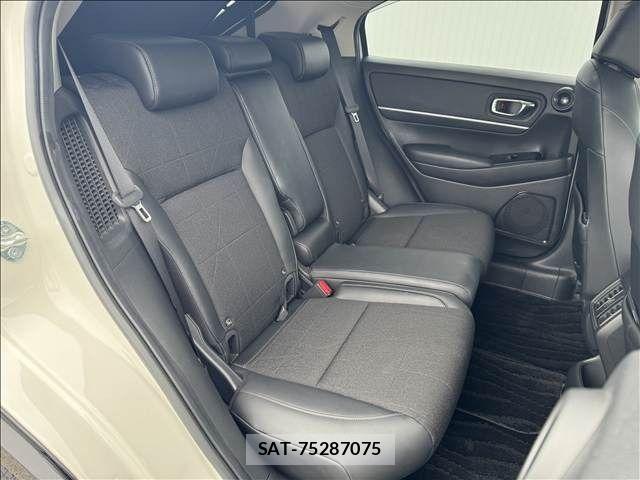 Honda VEZEL 2021-06 7226561-9