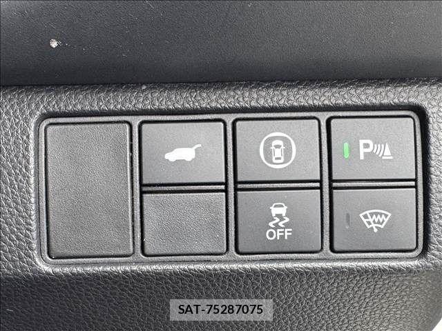 Honda VEZEL 2021-06 7226561-20