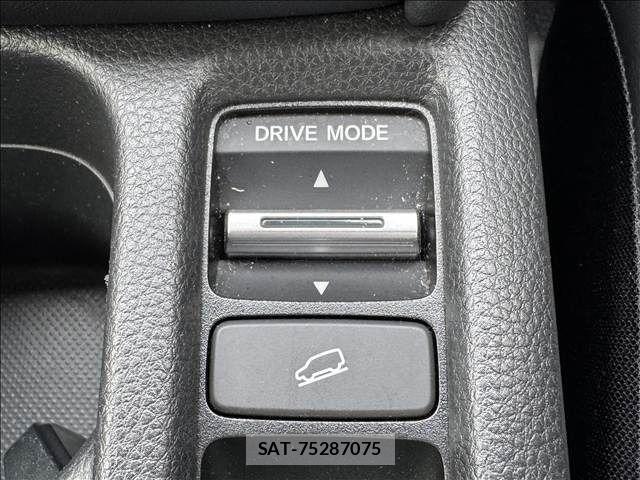 Honda VEZEL 2021-06 7226561-22