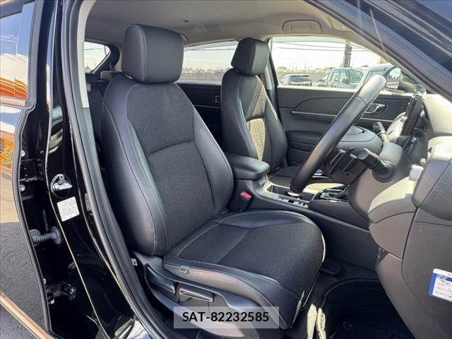 Honda VEZEL 2021-07 7226559-15