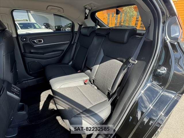 Honda VEZEL 2021-07 7226559-17