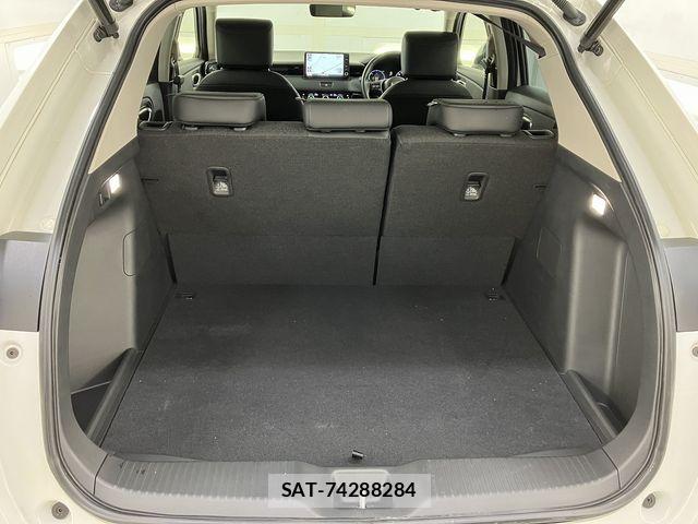 Honda VEZEL 2024-04 7226604-11