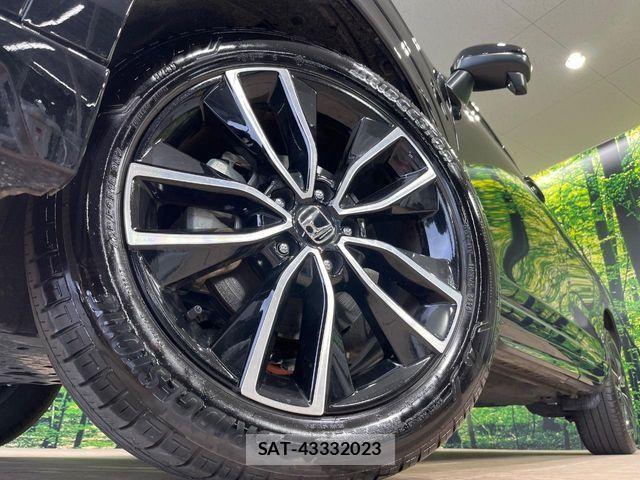 Honda VEZEL 2025-03 7226613-12