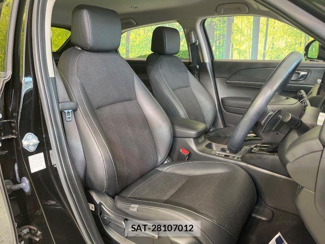 Honda VEZEL 2021-04 7226554-7