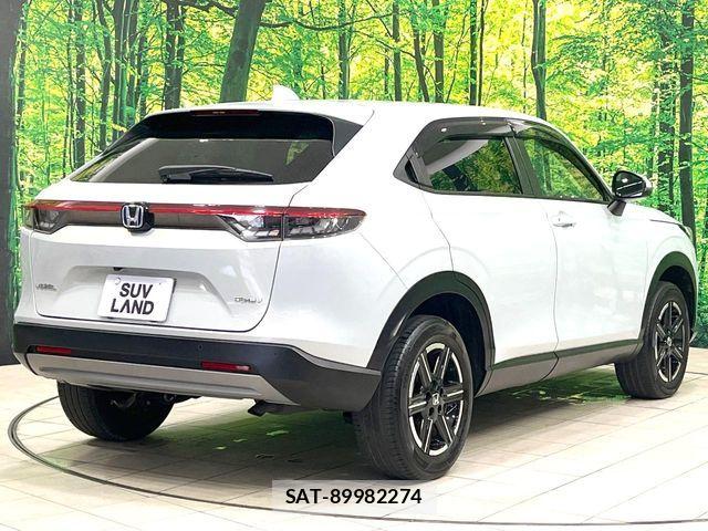 Honda VEZEL 2022-03 7252724-16