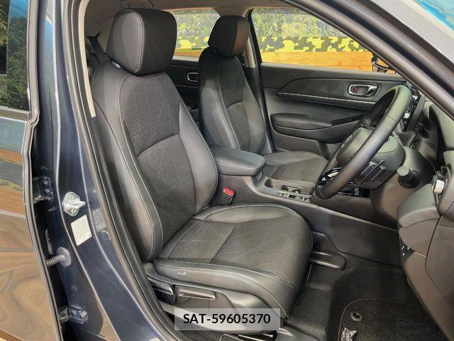 Honda VEZEL 2024-11 7252712-9